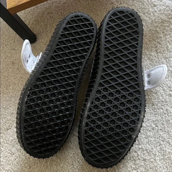 Vans White Mary Jane NWT - Picture 6 of 7